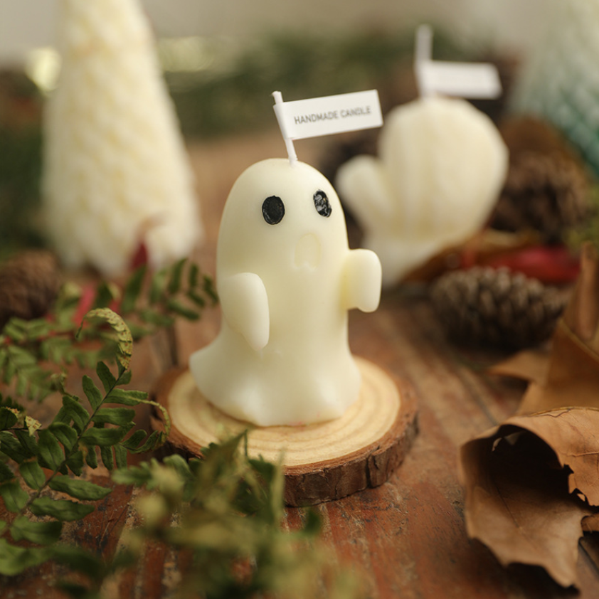 Ghost Shape Candle